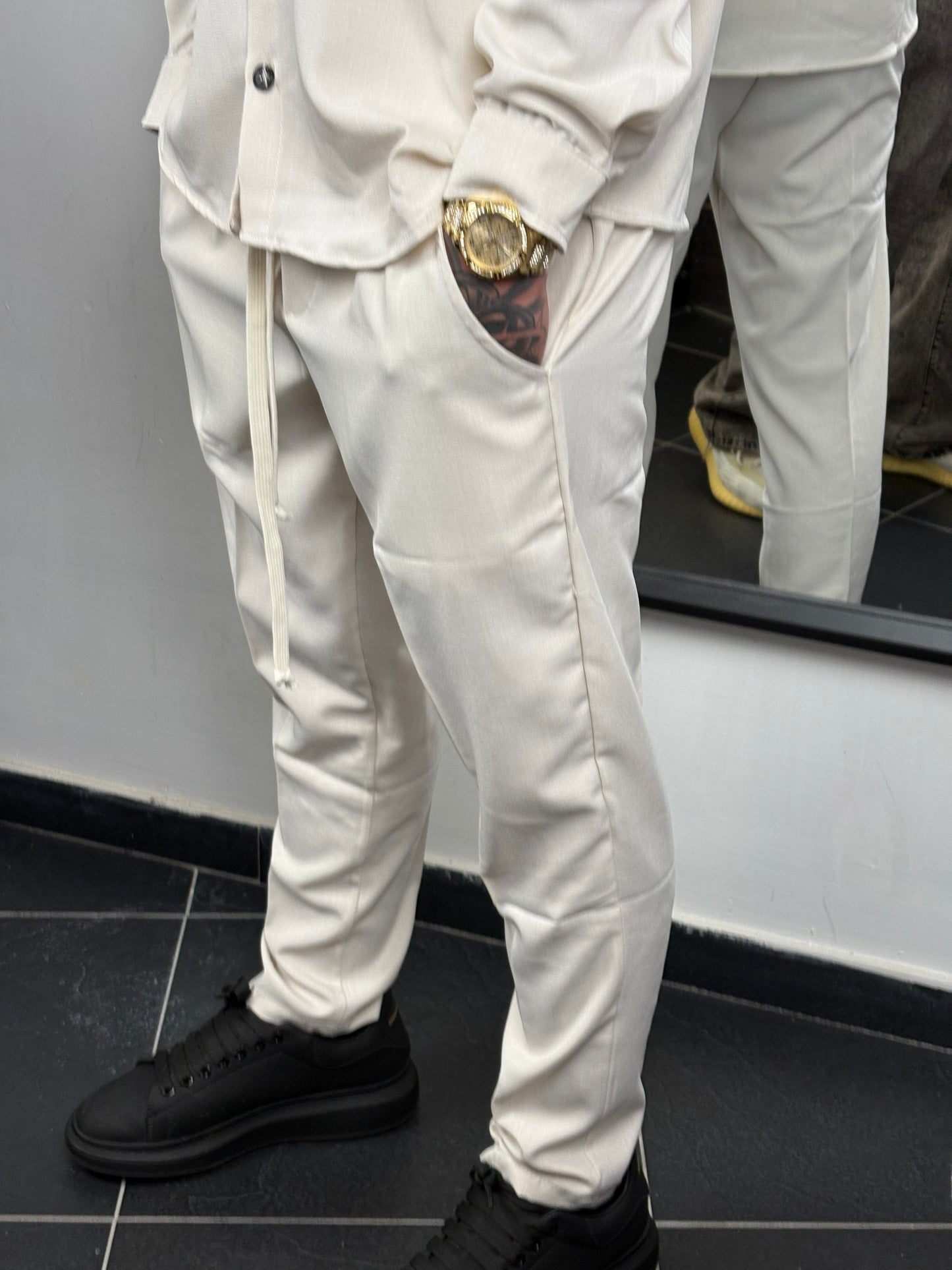 coordinato leggero beige