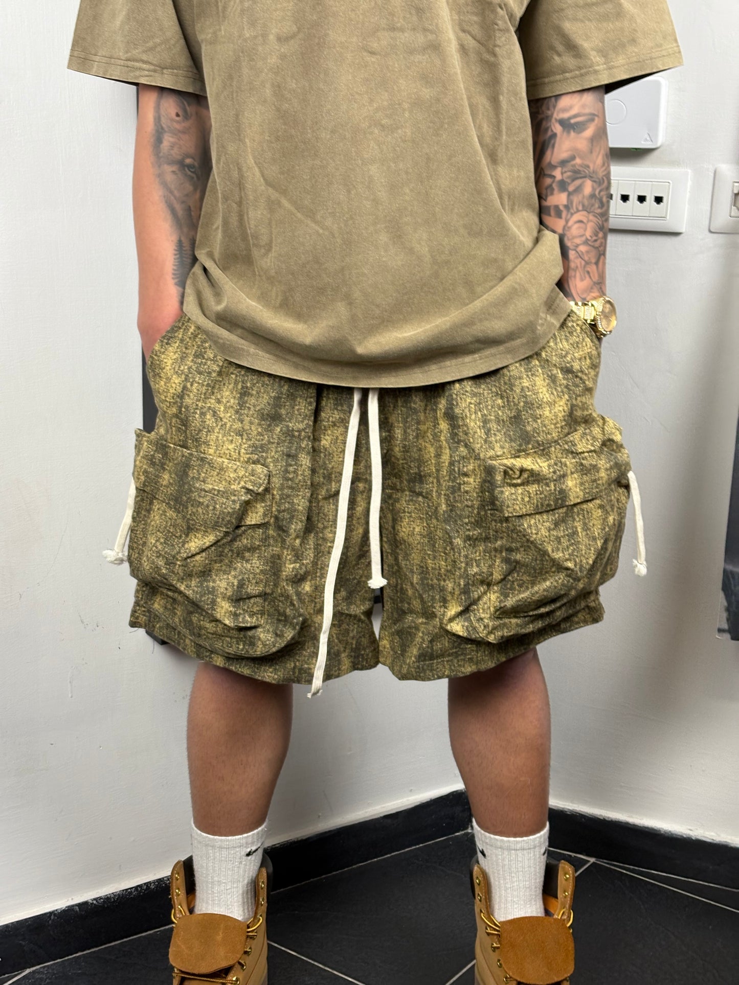 shorts cargo militare