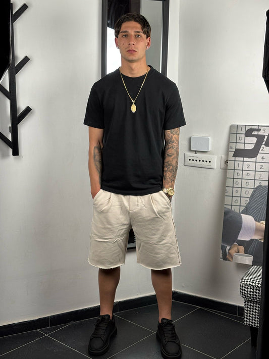 shorts over garzati beige