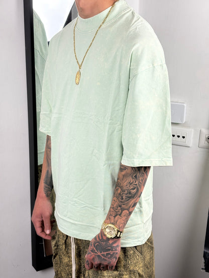 t-shirt over slavata verde